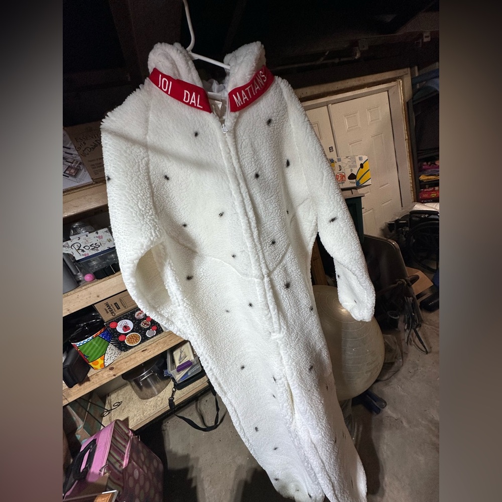 Disney Dalmatian adult costume small Disney store